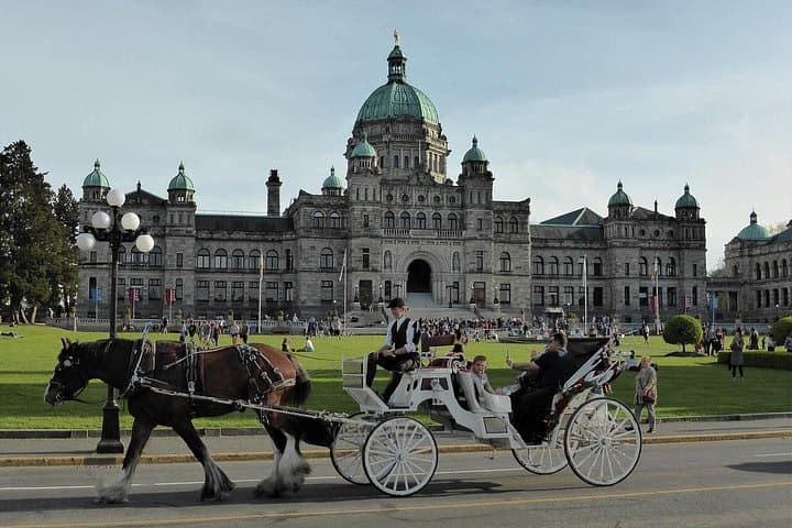 The Best of Victoria Private Walking Tour