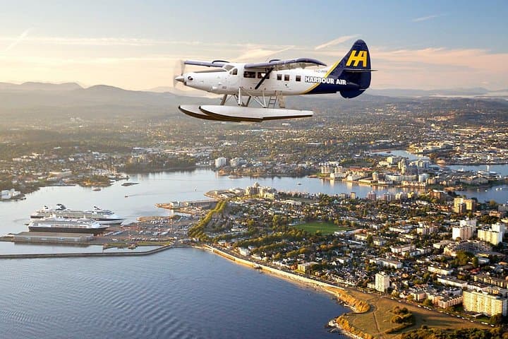 Victoria ↔ Vancouver Seaplane Day Trip + Suspension Bridge Tour